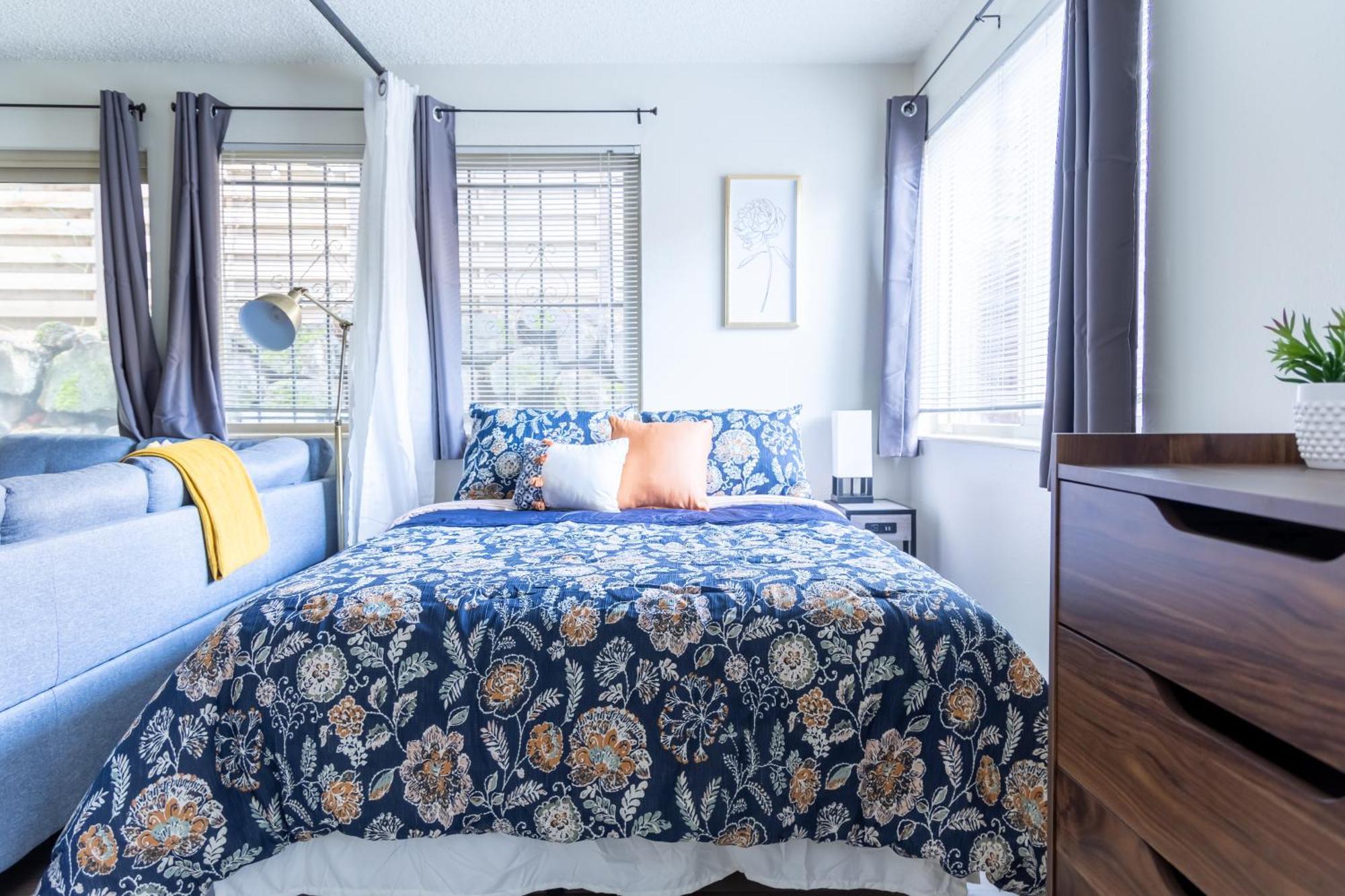 King Bed + Studio! Free Parking, Patio, Wfh Space! Seattle Exterior foto