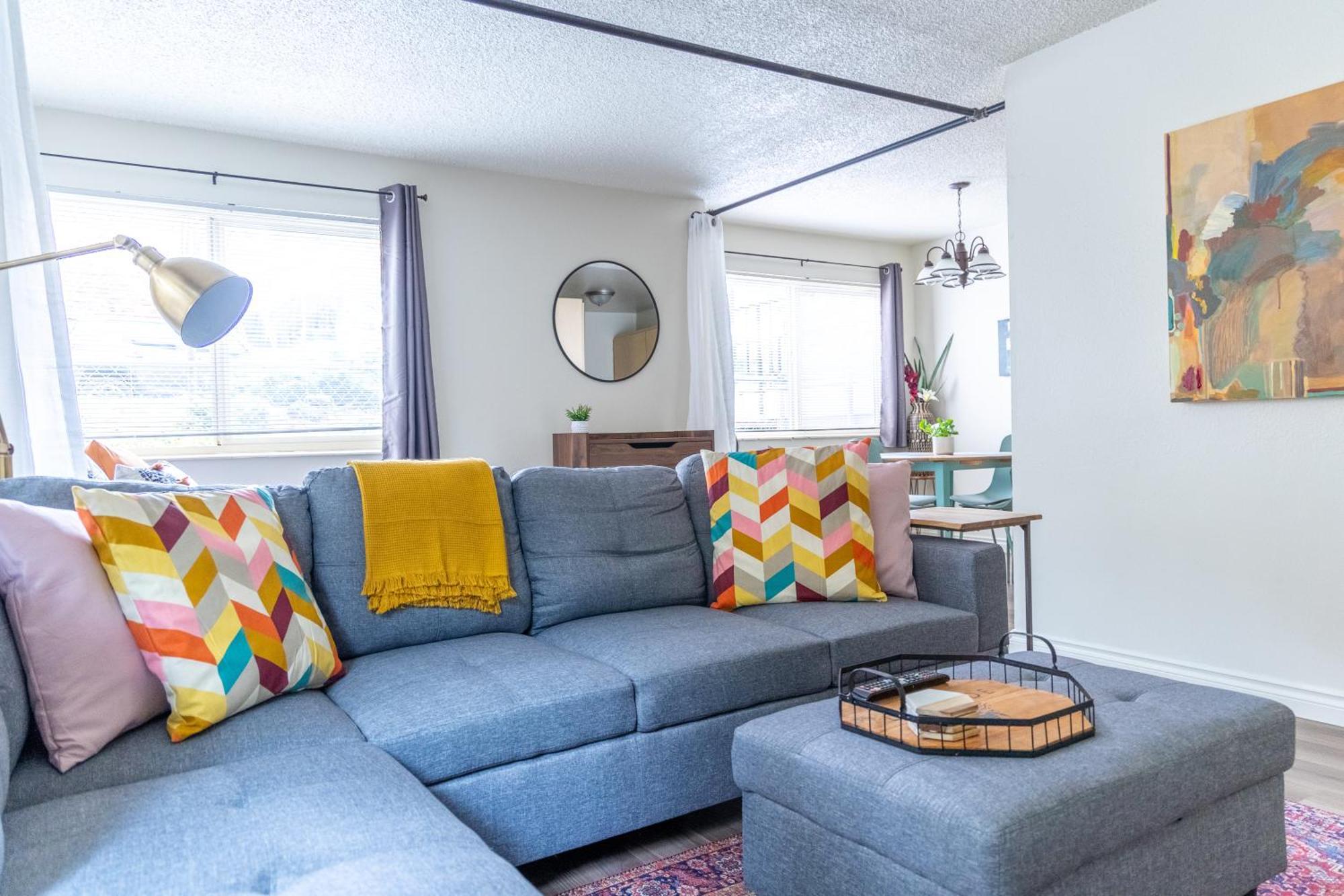 King Bed + Studio! Free Parking, Patio, Wfh Space! Seattle Exterior foto
