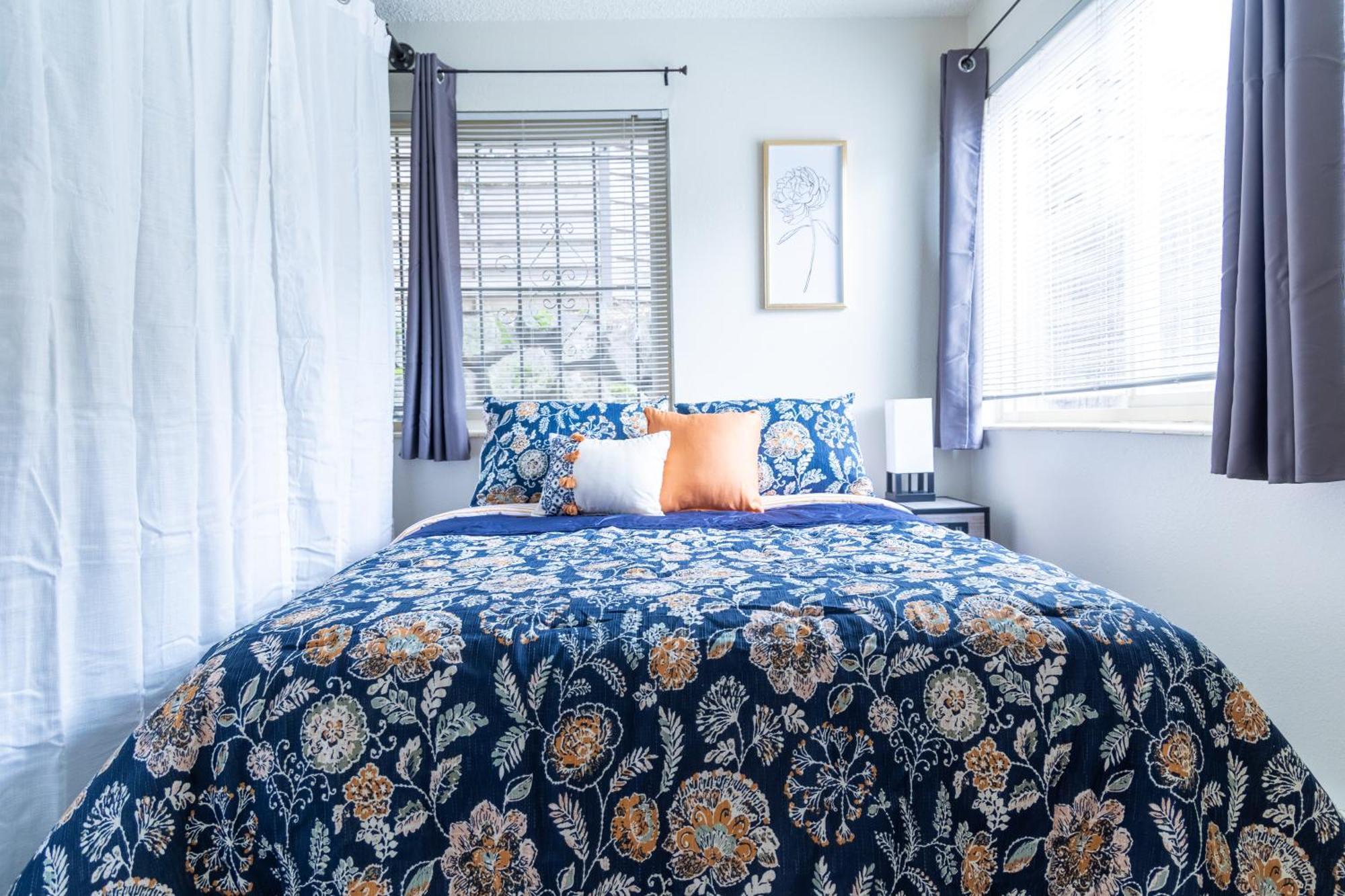 King Bed + Studio! Free Parking, Patio, Wfh Space! Seattle Exterior foto